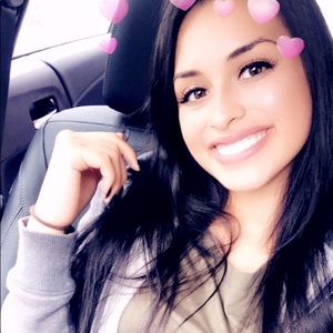 Meet your Posher, Kait